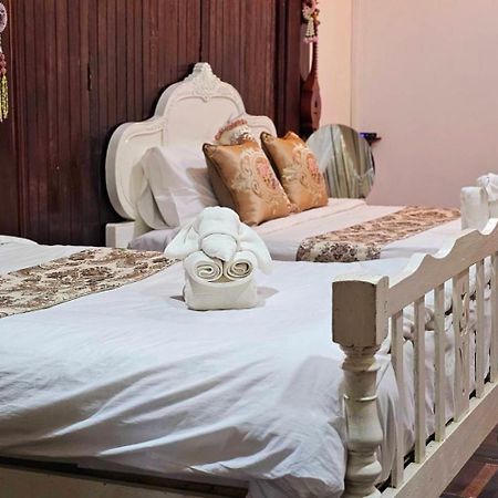 The Antique Riverside Resort Ban Pong  Экстерьер фото