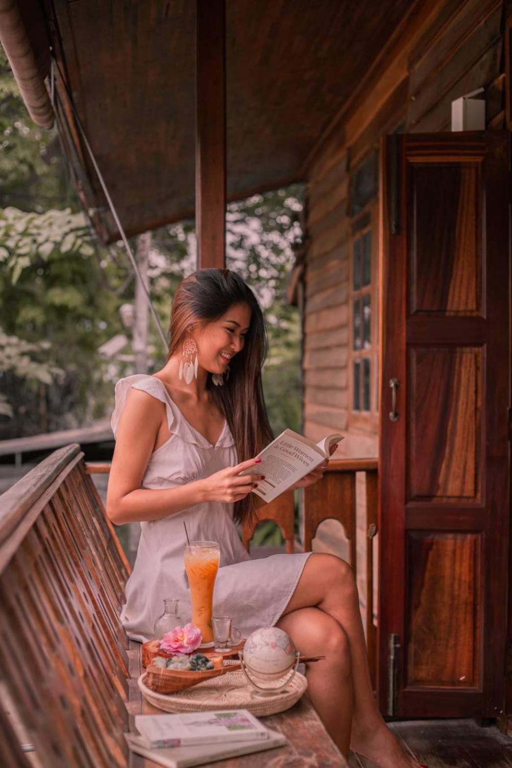 The Antique Riverside Resort Ban Pong  Экстерьер фото