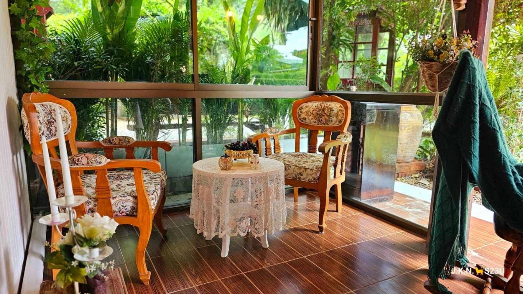 The Antique Riverside Resort Ban Pong  Экстерьер фото