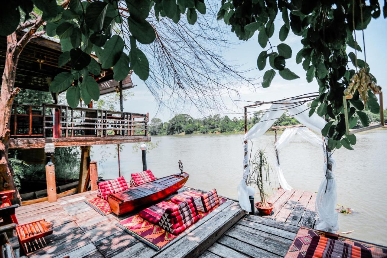 The Antique Riverside Resort Ban Pong  Экстерьер фото